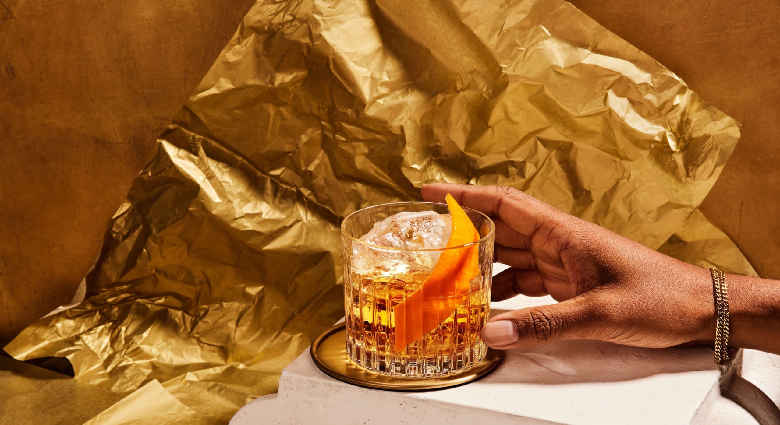 citrus old fashioned whisky cocktail