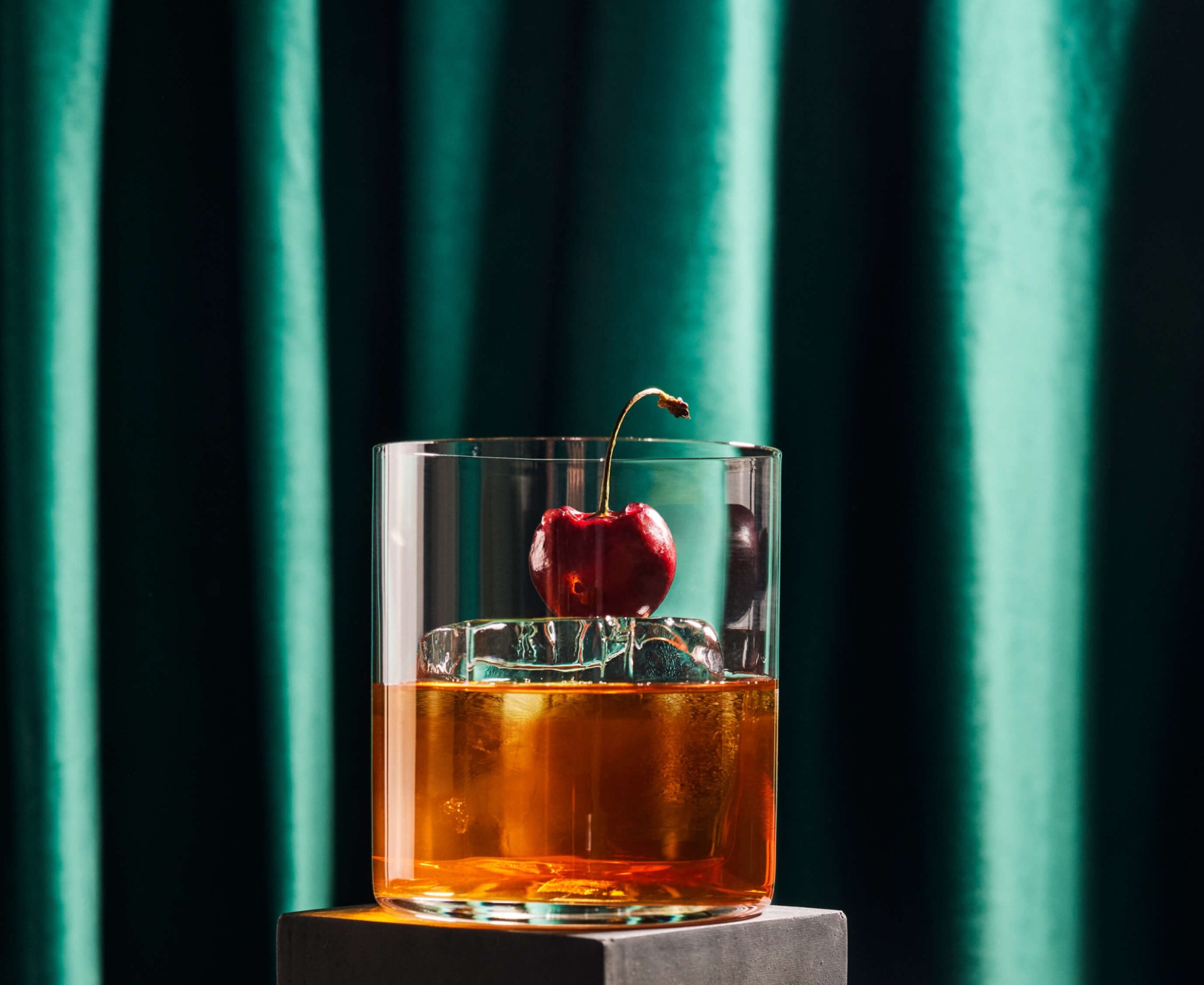 Extra Manhattan Whisky Cocktail 1