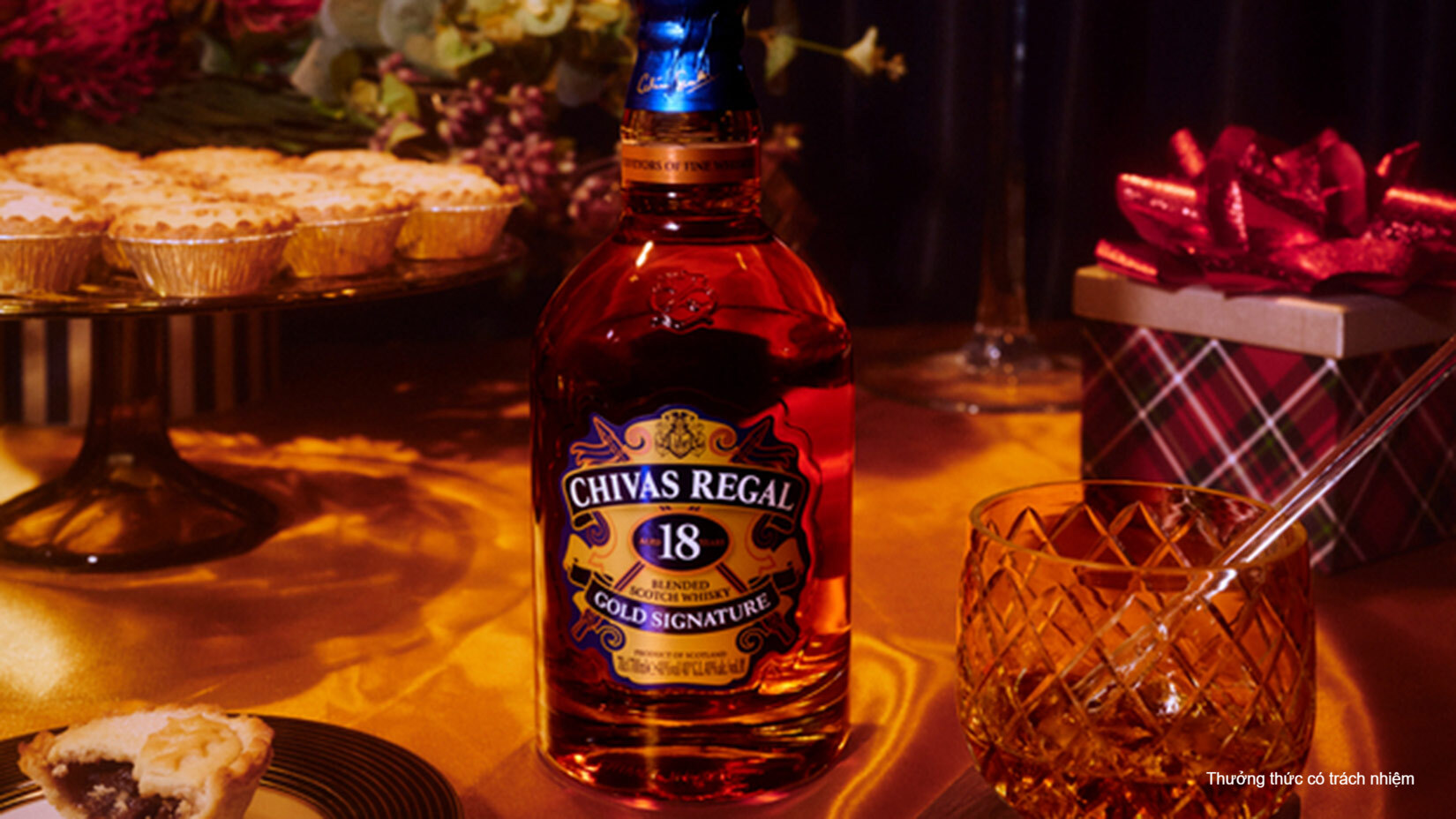 Bạn có thể trải nghiệm tất cả các dòng Chivas để thưởng thức từng tầng hương vị độc đáo của mỗi sản phẩm.