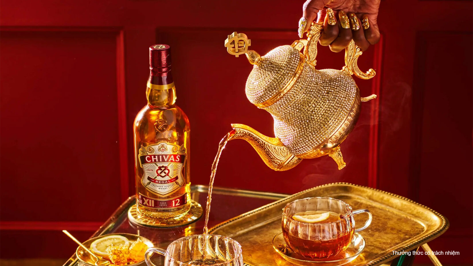 Chivas 12 mang đến vị ngọt ngào với dư vị kéo dài.