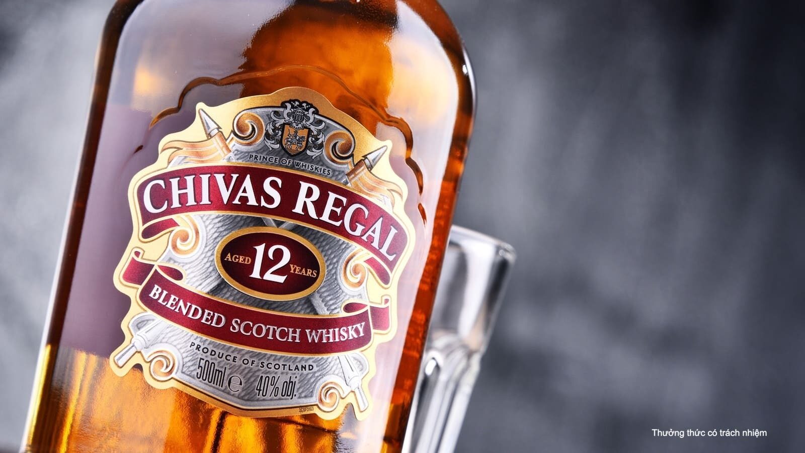 Nồng độ cồn được in trên bao bì chai rượu Whisky
