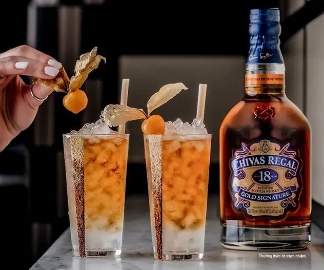 Rượu Whisky của Chivas Regal được sản xuất với nguồn nguyên liệu chất lượng tốt nhất