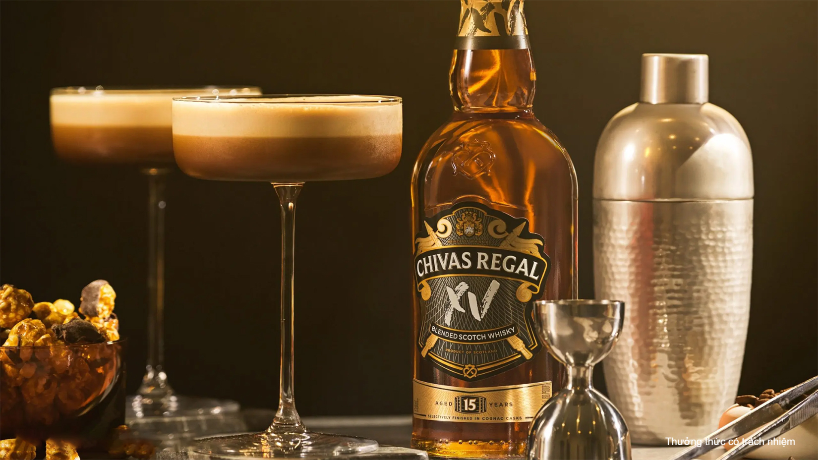 Rượu Whisky được chia làm ba phân khúc giá chính: phổ thông, trung cấp và cao cấp