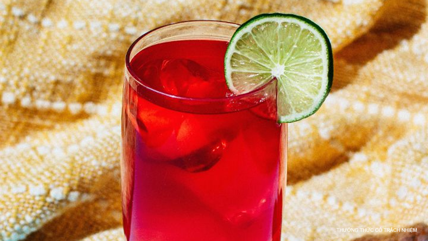 Cocktail từ Vodka mang lại sự tươi mới, sảng khoái.