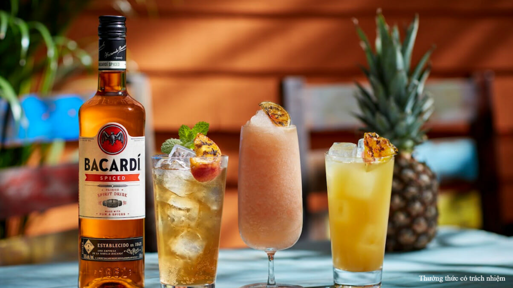 Cocktail từ rượu Rum luôn nằm trong top đầu được yêu thích bởi hương vị ngọt ngào, dễ uống.