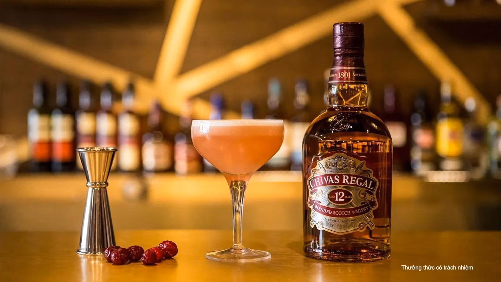 Chivas 12 mang đến trải nghiệm thưởng thức sang trọng và tinh tế