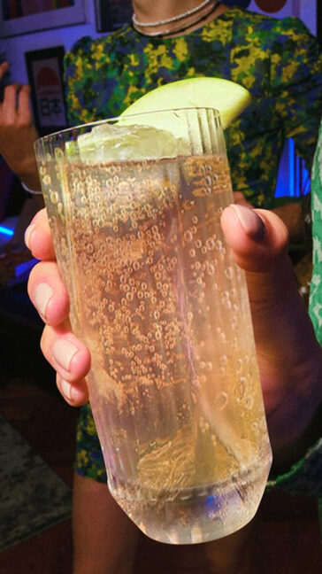 Apple Highball Cocktail Chivas Regal